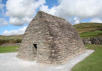 Gallarus Oratory & Gallarus Castle - Dingle Peninsula County Kerry Ireland