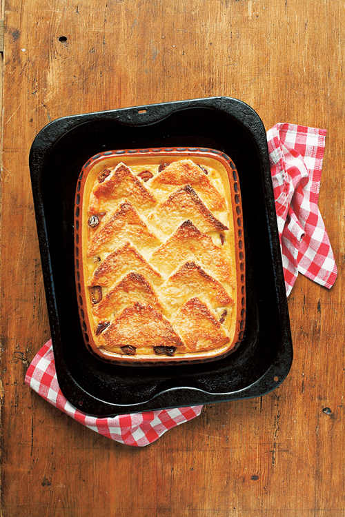 Rachel Allen&rsquo;s Bread and Butter Pudding