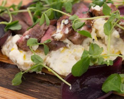 Peter Hannan&rsquo;s Himalayan Salt Aged Sirloin With Warm Comber Potato Scallion & Horseradish Salad
