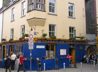 Tigh Neachtain & Artisan Restaurant