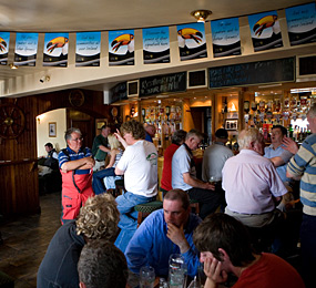 West End Bar & Restaurant